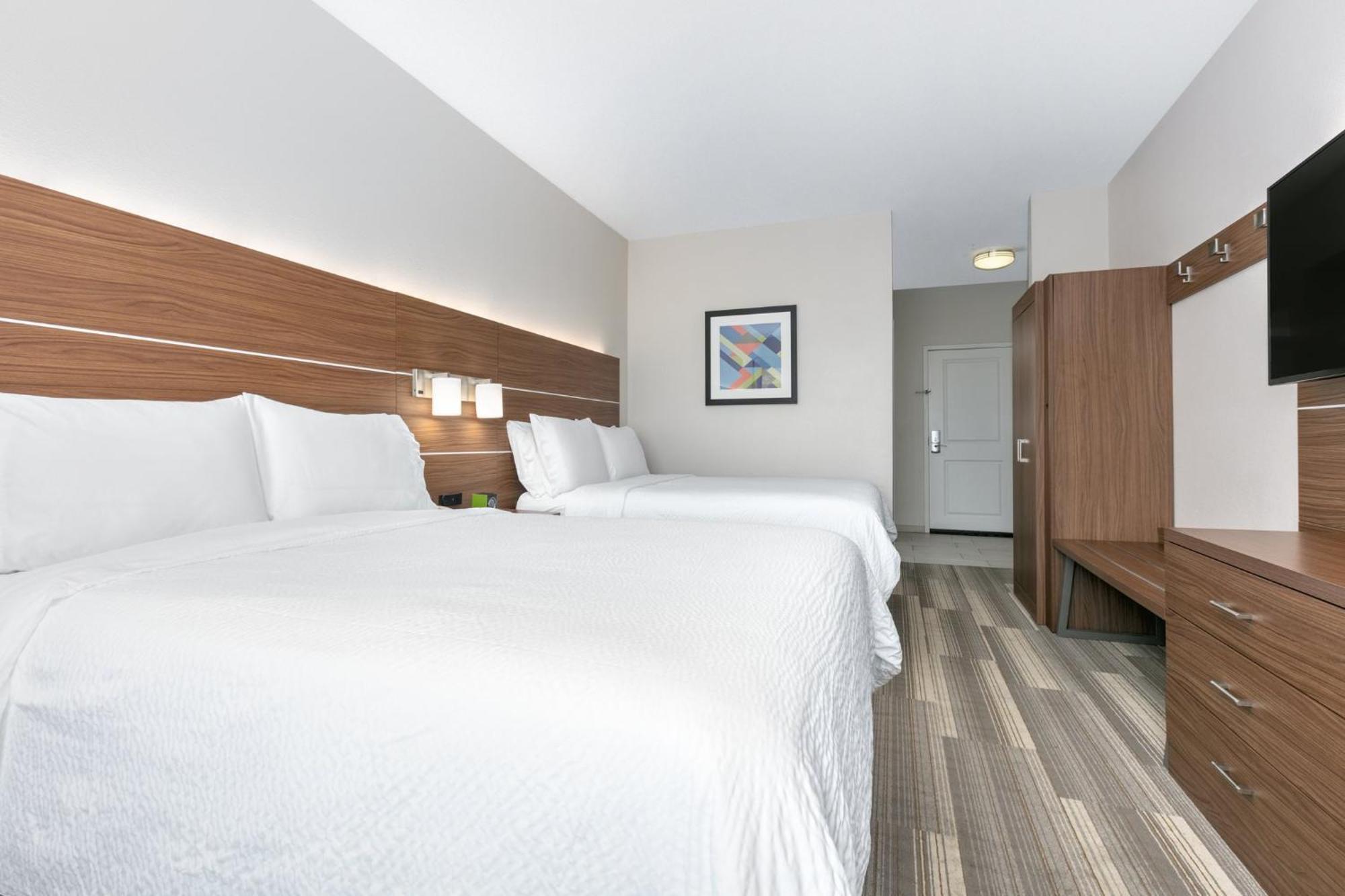Holiday Inn Express Hotel & Suites Clute-Lake Jackson By Ihg Dış mekan fotoğraf