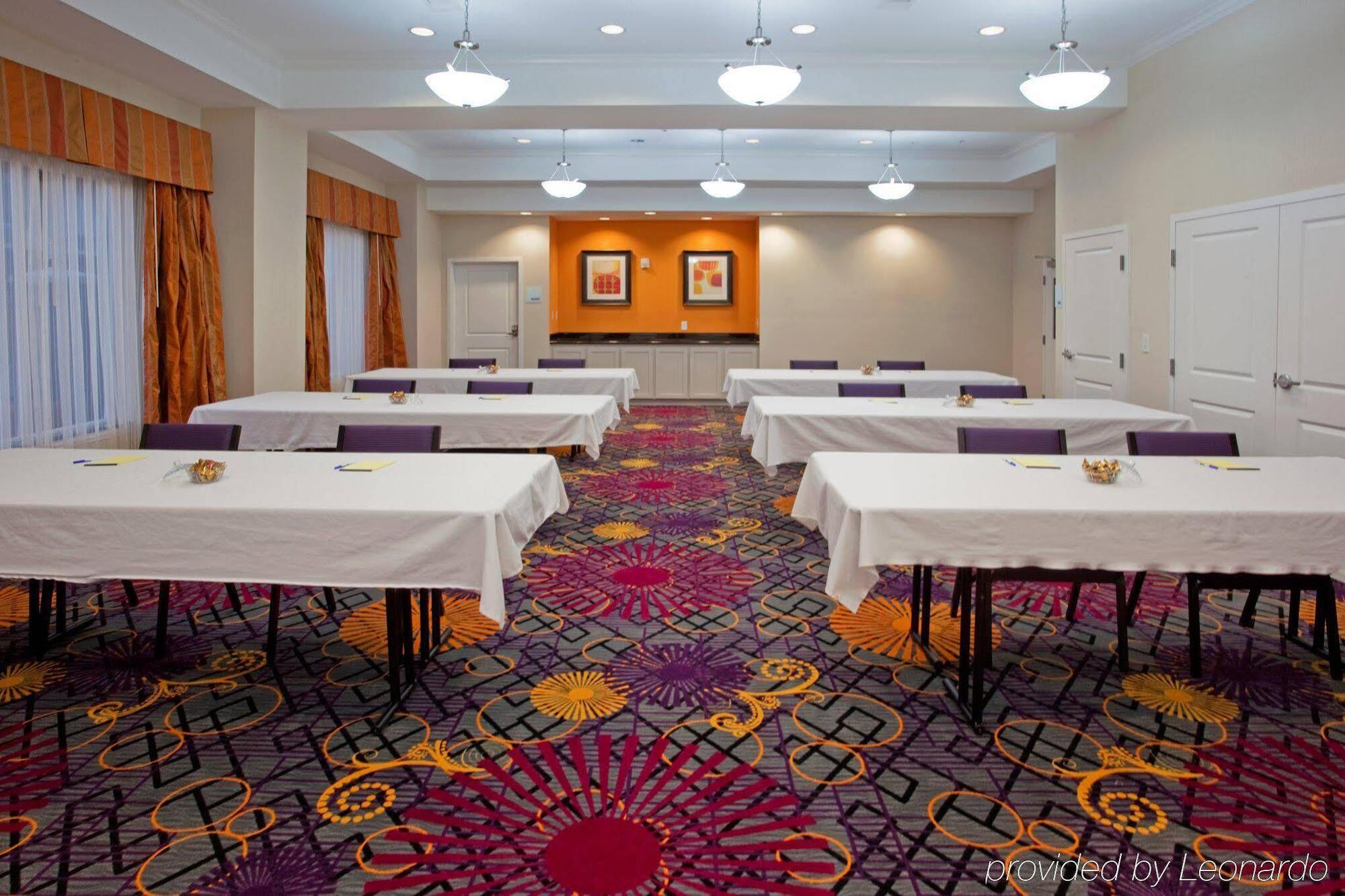 Holiday Inn Express Hotel & Suites Clute-Lake Jackson By Ihg Dış mekan fotoğraf